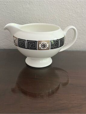 Wedgwood Bone China Asia Black Pattern MCM Creamer Milk England R4288 Vintage